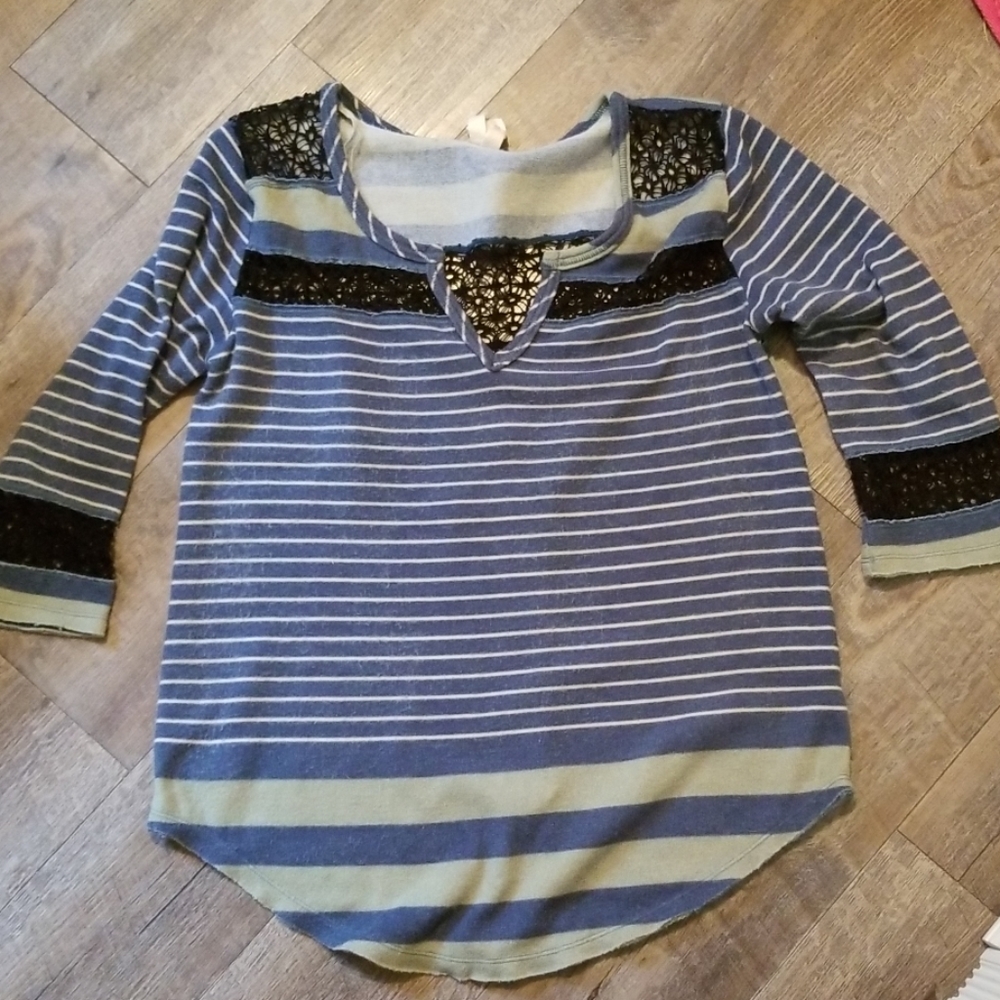 Free People 3/4 Sleeve Sweater
